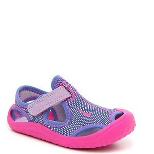 nike sun protect sandals